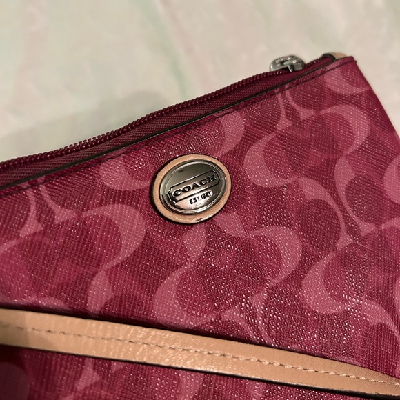 Coach Wristlet Wallet - Picture 2 of 4